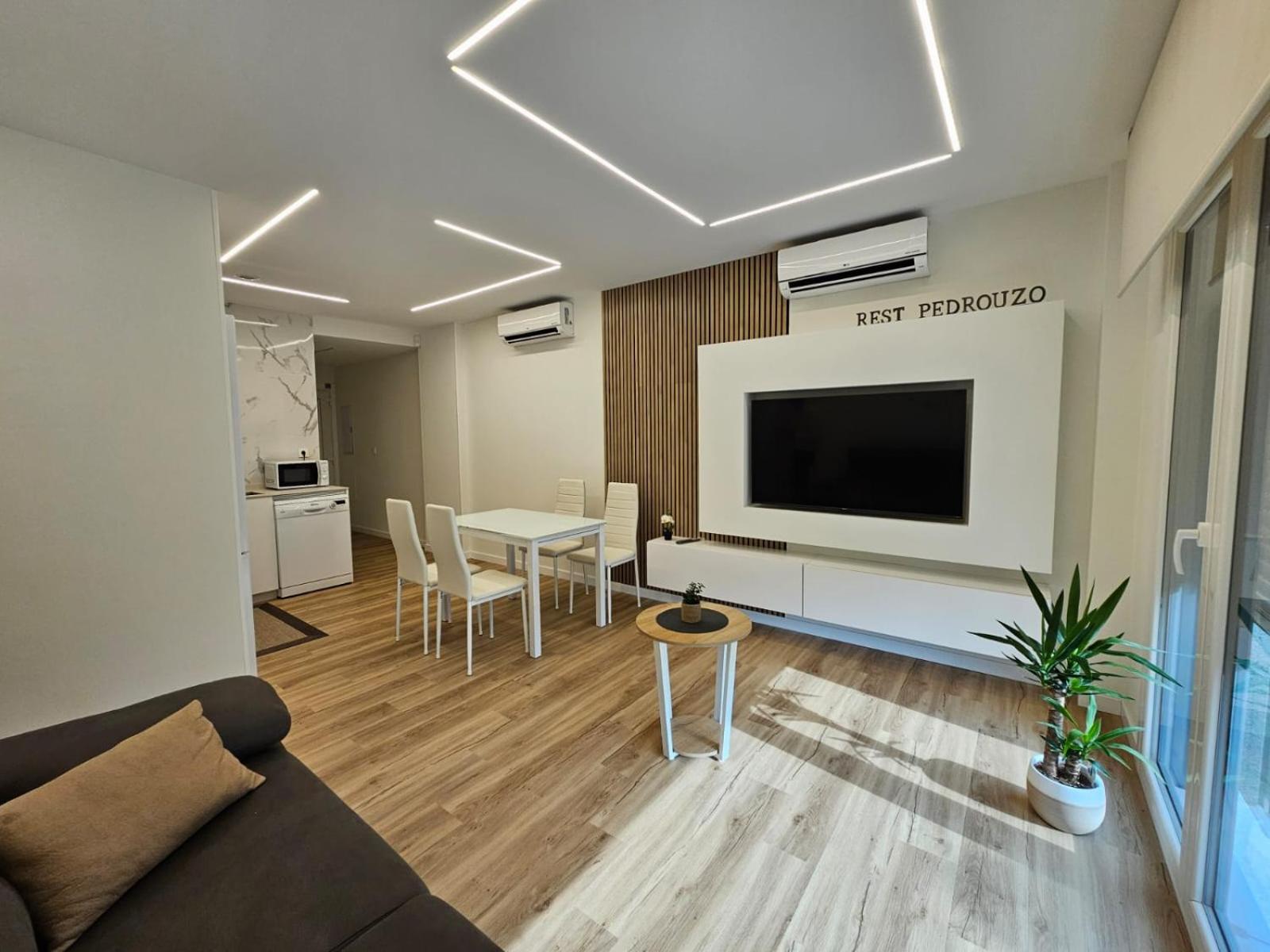 Rest Pedrouzo Apartamento Exterior foto